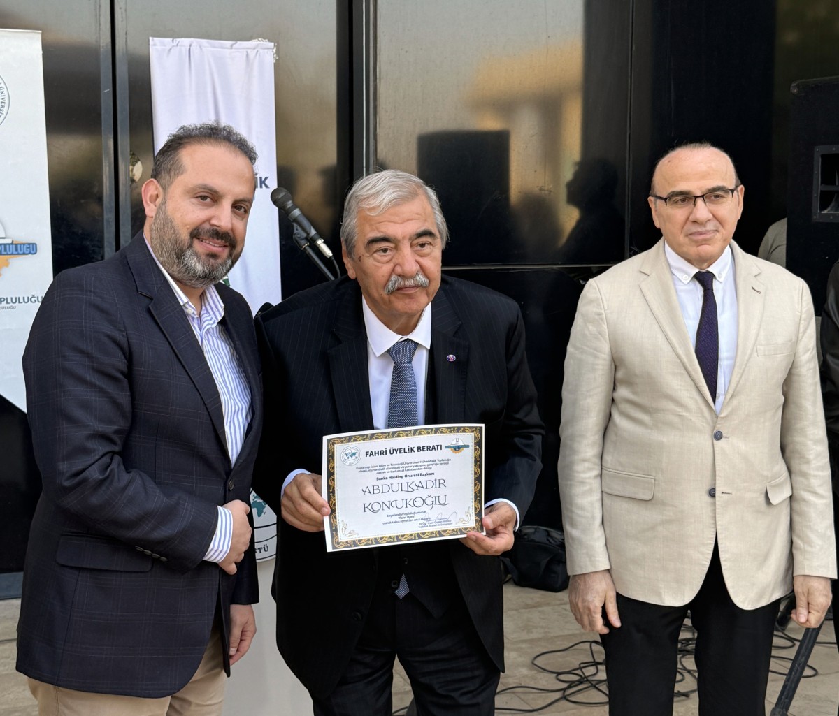 SANKO Holding Onursal Başkanı Abdulkadir Konukoğlu: “Yapay zekayı iyi kullanan ülkeler diğerlerini silindir gibi eziyor ve daha da şiddetle ezecek”