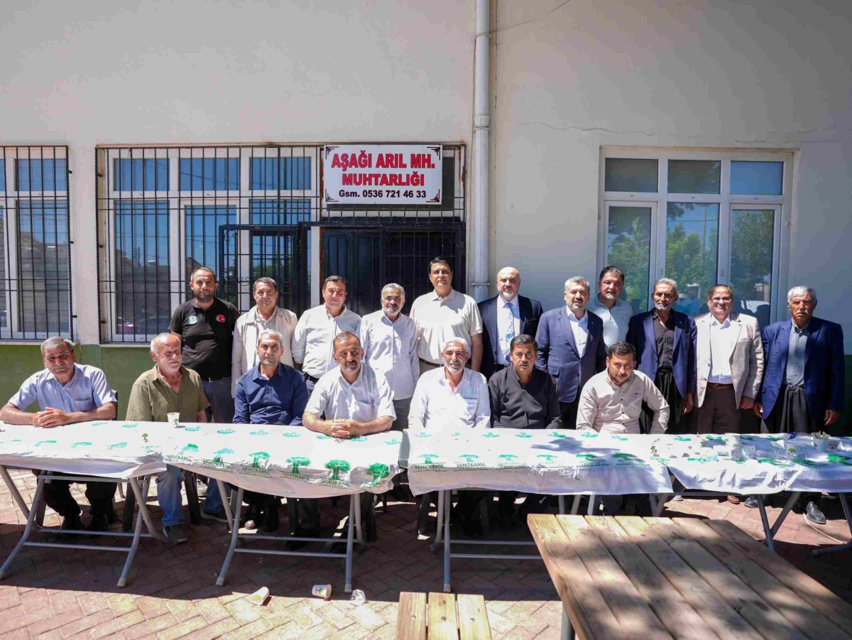 Yılmaz, 10 mahalle muhtarı ile bir araya geldi